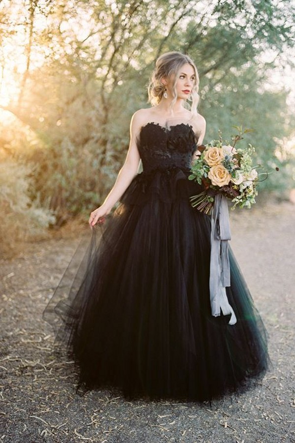 Schwarzes Hochzeitskleid A Linie | Tülle Brautkleider Online